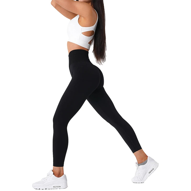 Upgrade Your Workout: Seamless Leggings with High Waist & Compressive Band