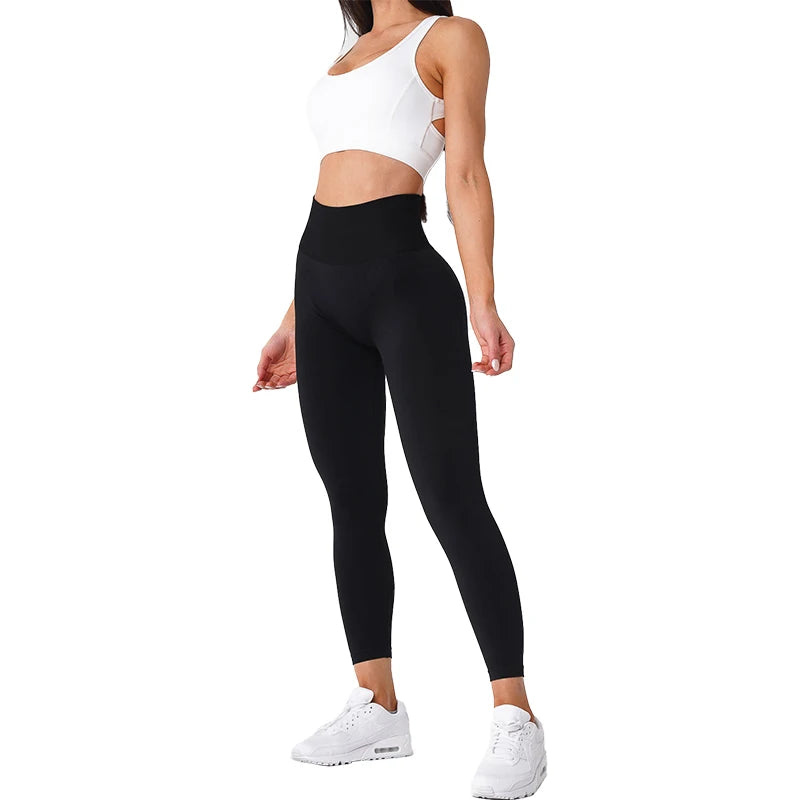 Upgrade Your Workout: Seamless Leggings with High Waist & Compressive Band